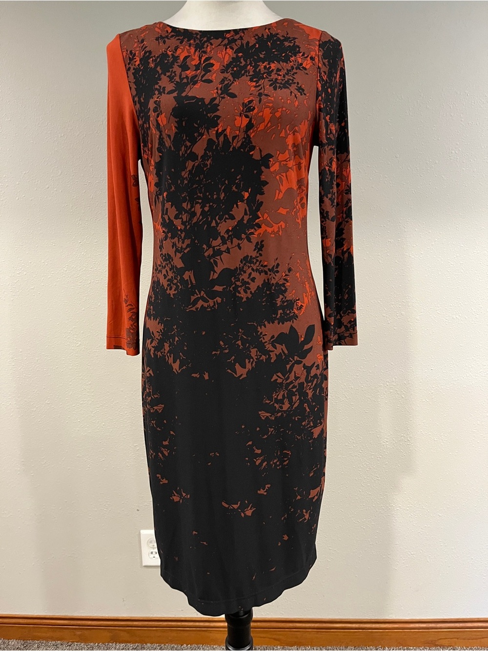 Taylor Black and Rust Floral Long Sleeve Sheath Dress size 8
